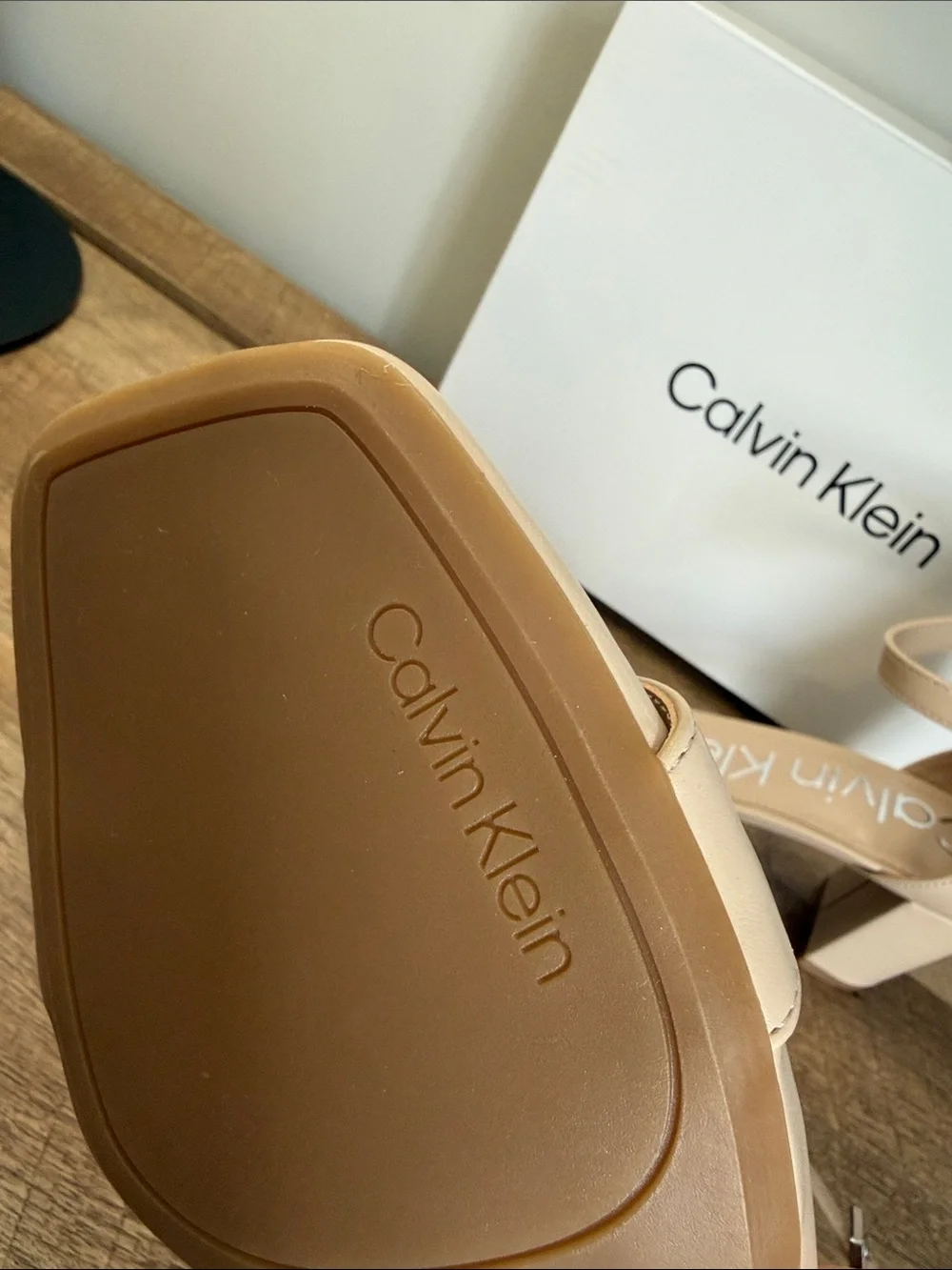 Calvin Klein calvin klein